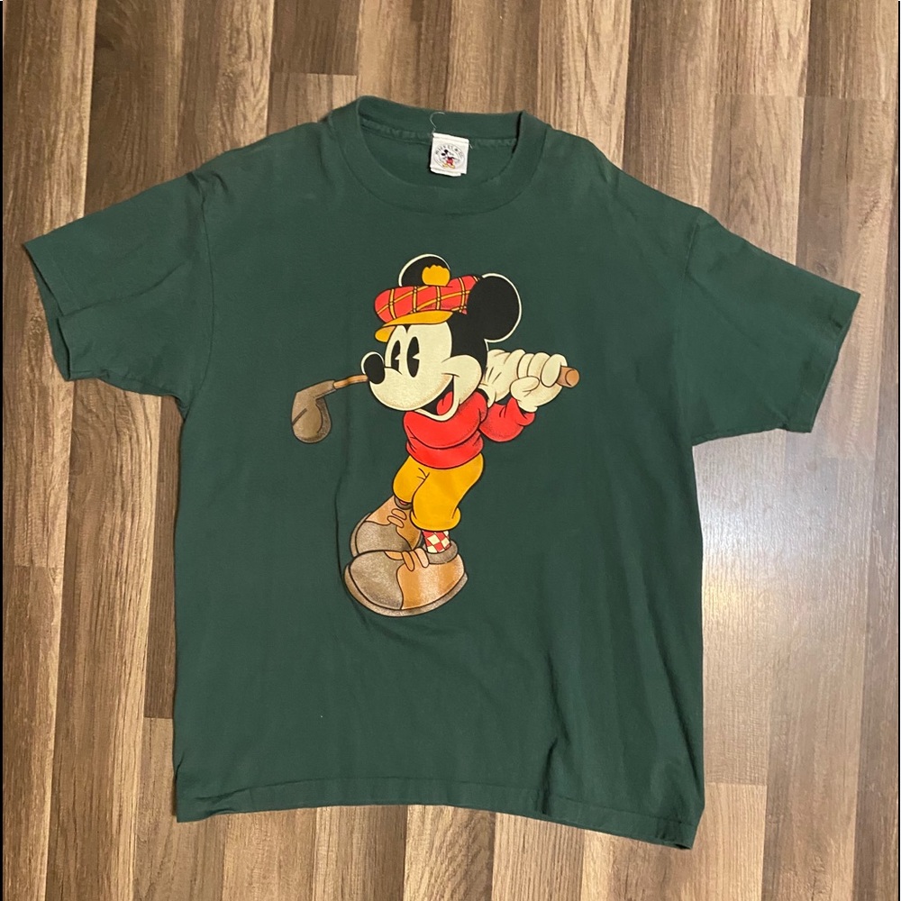 Vintage 90s Mickey & co. Disney shirt